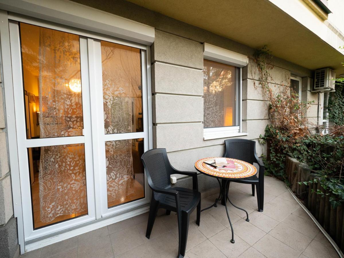 Super Cute Studio With Terrace Next To Gozsdu Passage Budapest Luaran gambar