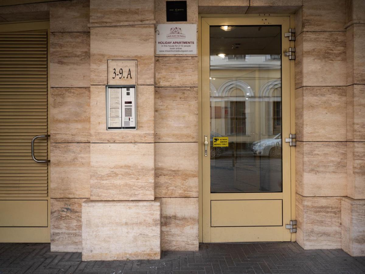 Super Cute Studio With Terrace Next To Gozsdu Passage Budapest Luaran gambar