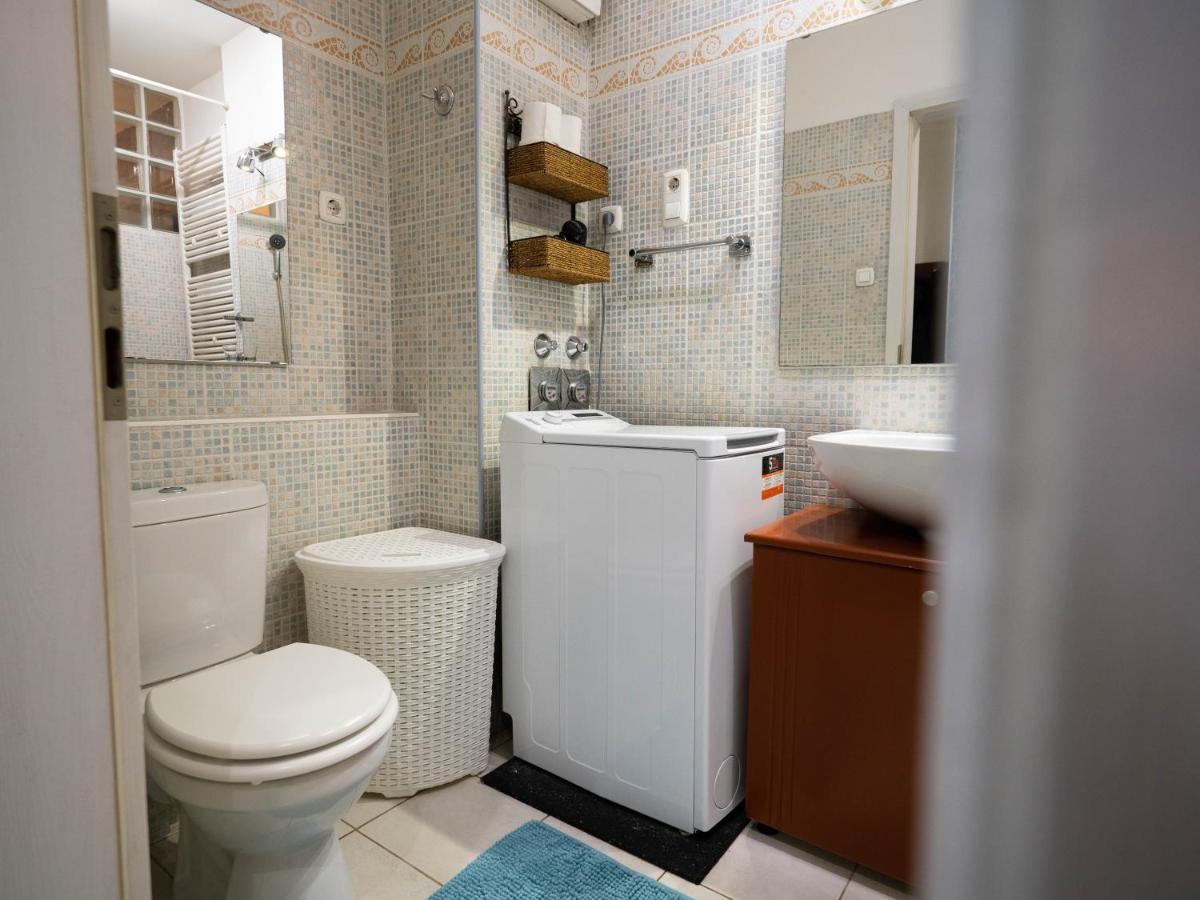 Super Cute Studio With Terrace Next To Gozsdu Passage Budapest Luaran gambar